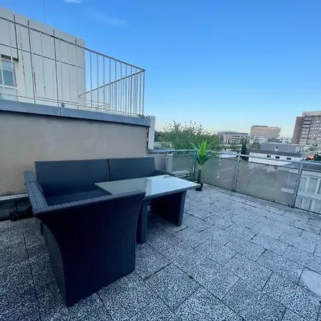 Duesseldorf Messe/Airport Penthouse 100Qm Terrasse Apartmán Düsseldorf
