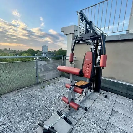 Duesseldorf Messe/Airport Penthouse 100Qm Terrasse Apartmán