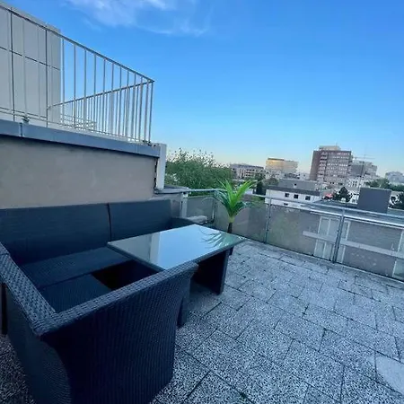 Duesseldorf Messe/Airport Penthouse 100Qm Terrasse Düsseldorf