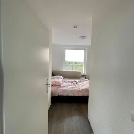 Duesseldorf Messe/Airport Penthouse 100Qm Terrasse Apartmán Düsseldorf